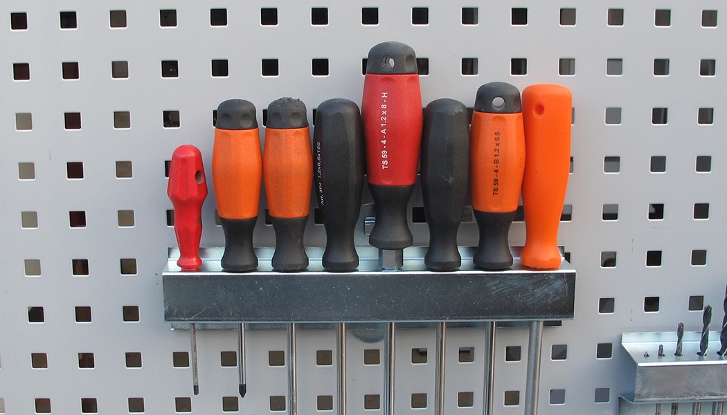 Takım Asma Kancası A10